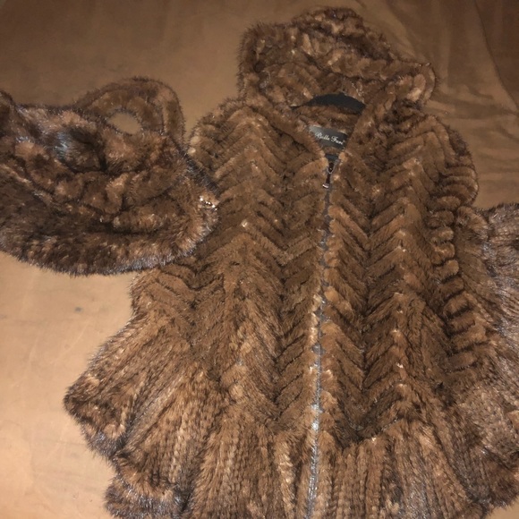 Mink Hooded Poncho Sz Med/Large & Mink Handbag Set